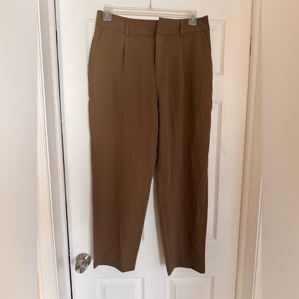 HALARA Women's Tan Straight Leg Pants